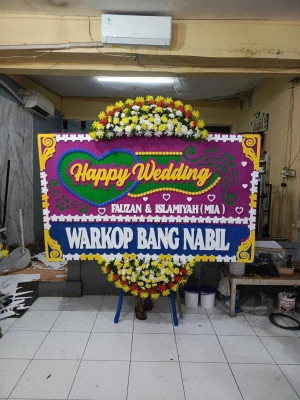 Papan Bunga di Kota Bambu Utara