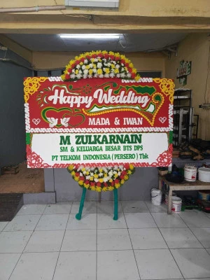 Papan Bunga di Kota Bambu Utara