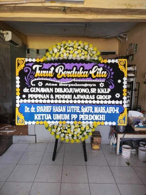 Papan Bunga di Kota Bambu Utara